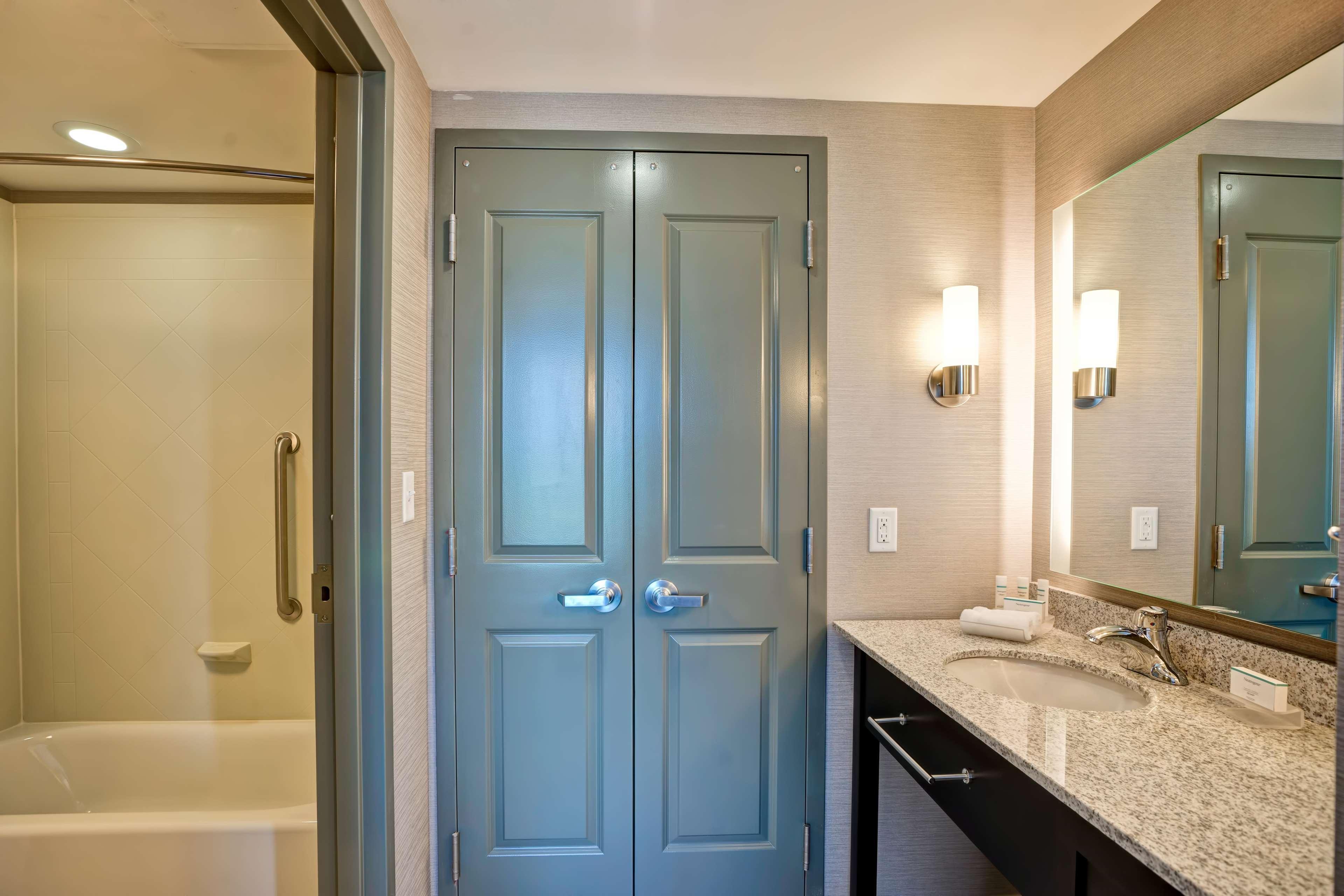 Homewood Suites By Hilton Christiansburg Extérieur photo