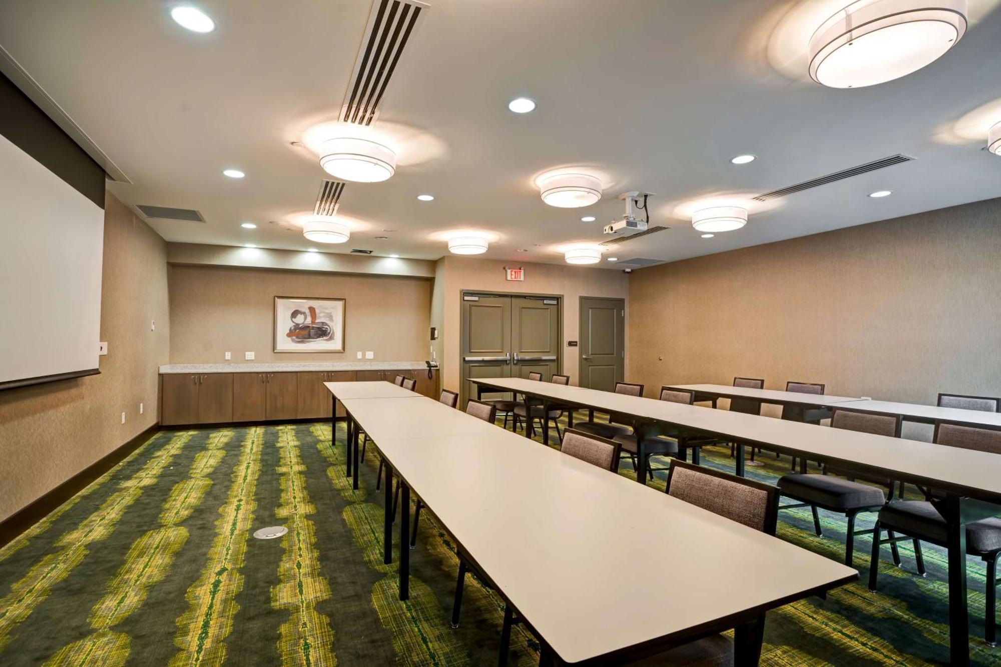 Homewood Suites By Hilton Christiansburg Extérieur photo
