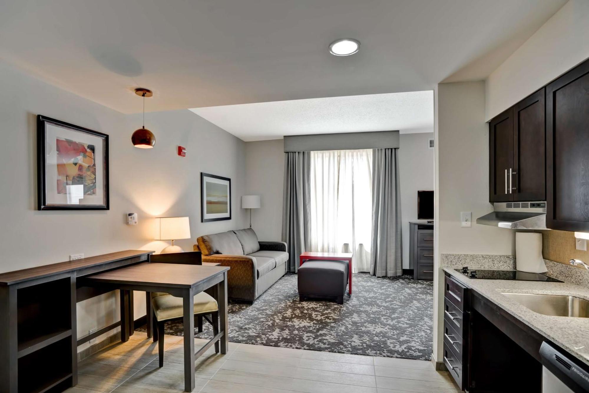 Homewood Suites By Hilton Christiansburg Extérieur photo