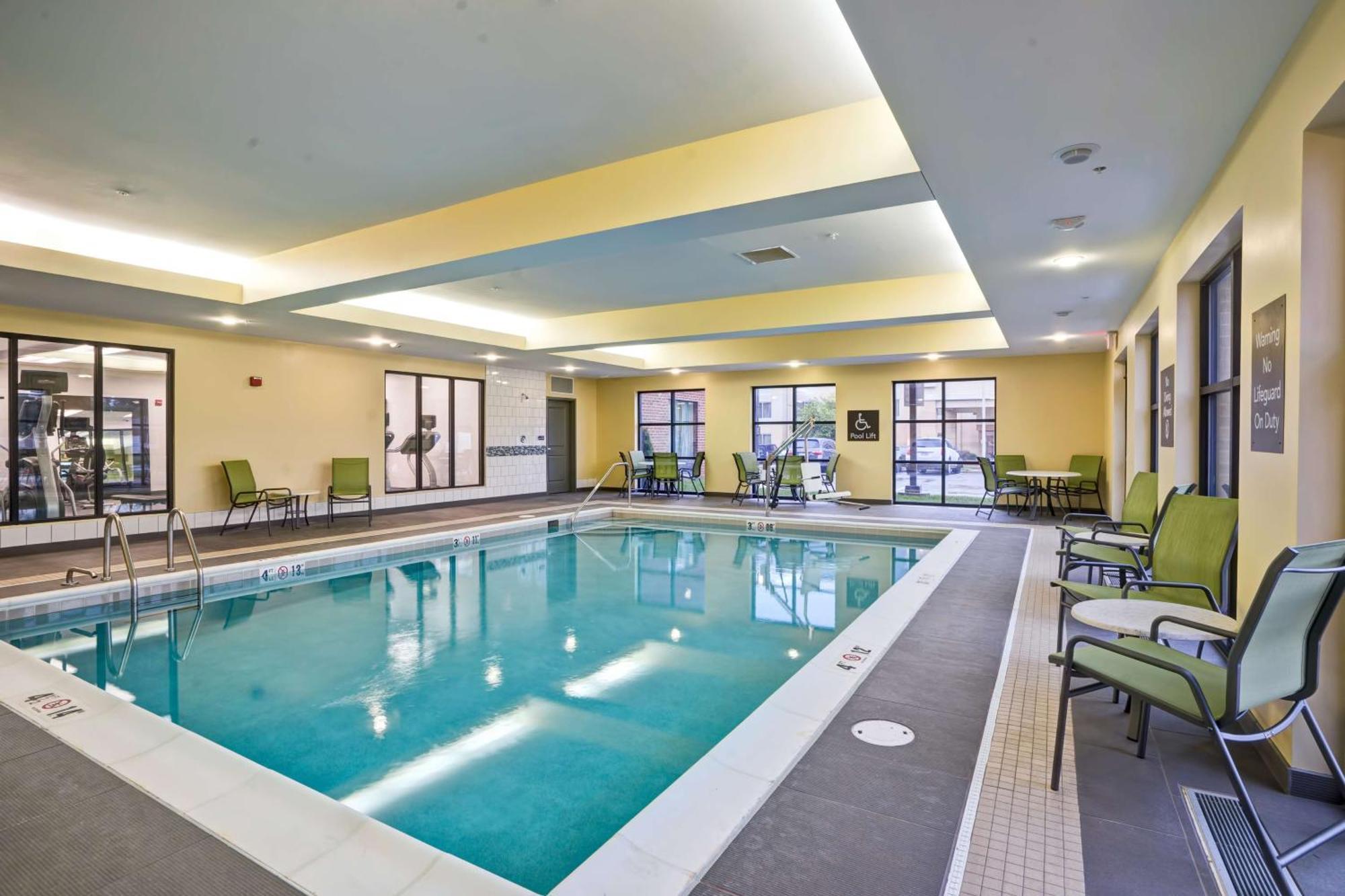 Homewood Suites By Hilton Christiansburg Extérieur photo